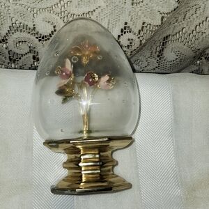 FLEURS DED SIECLES   BY JANE HUTCHESON Elegant Gold and Pink Glass Egg Ornament